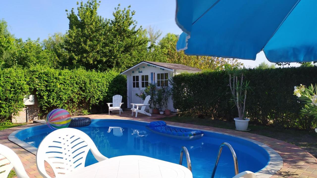 Leander Apartman Balatonlelle Luaran gambar