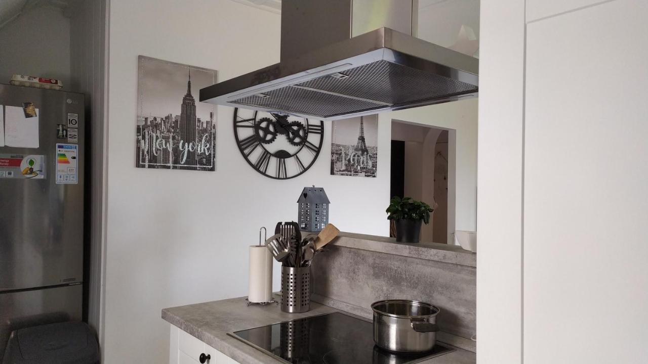 Leander Apartman Balatonlelle Luaran gambar